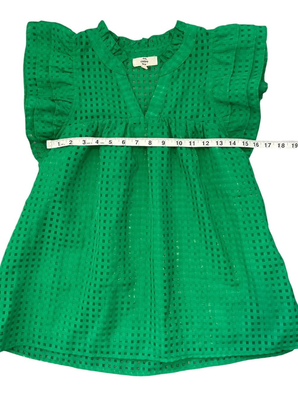 entro Green Eyelet Flutter Sleeve Blouse - Picture 4 of 7